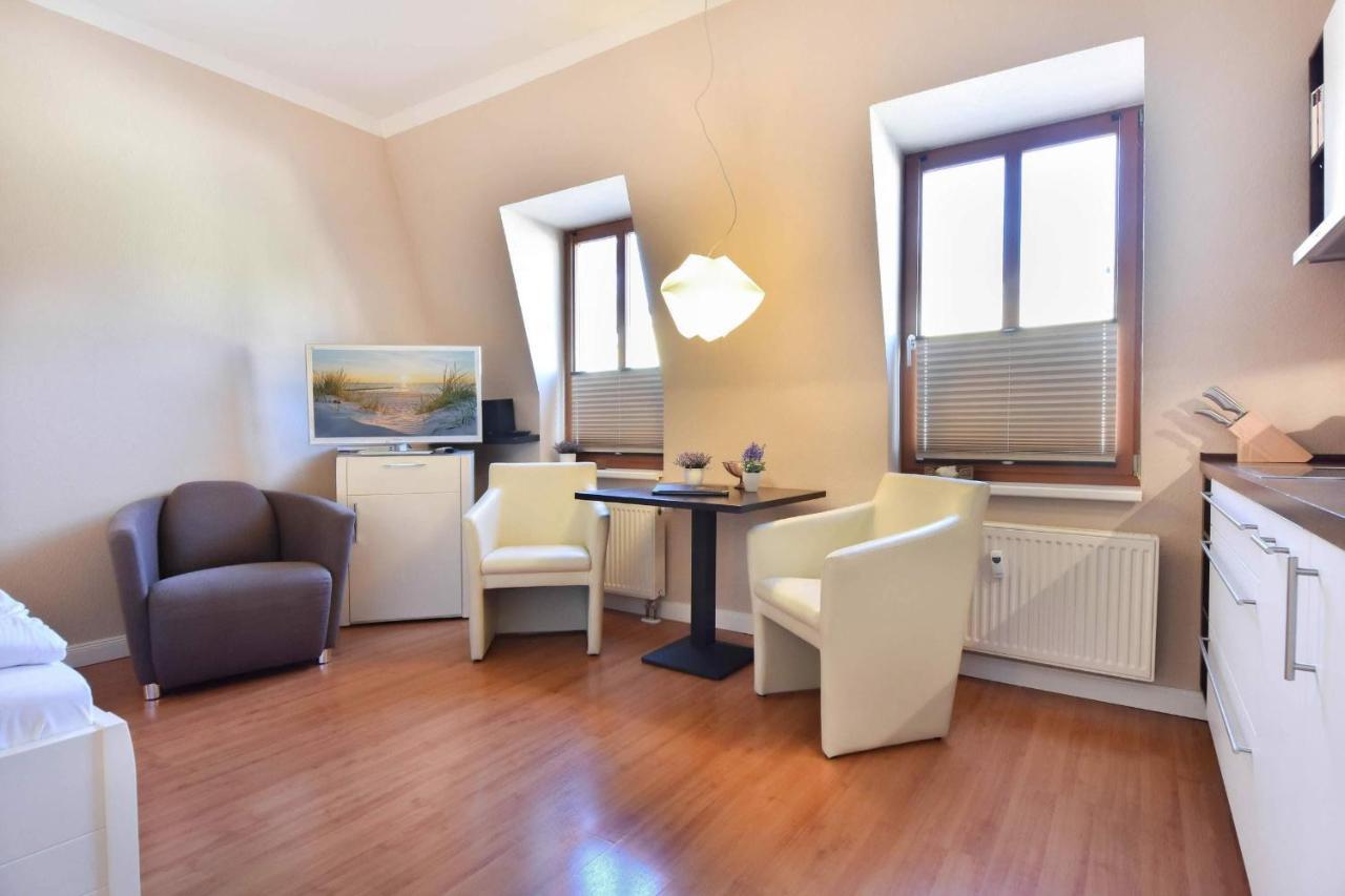 Kaisers Vis A Vis - Doppelzimmer Heringsdorf  Bagian luar foto